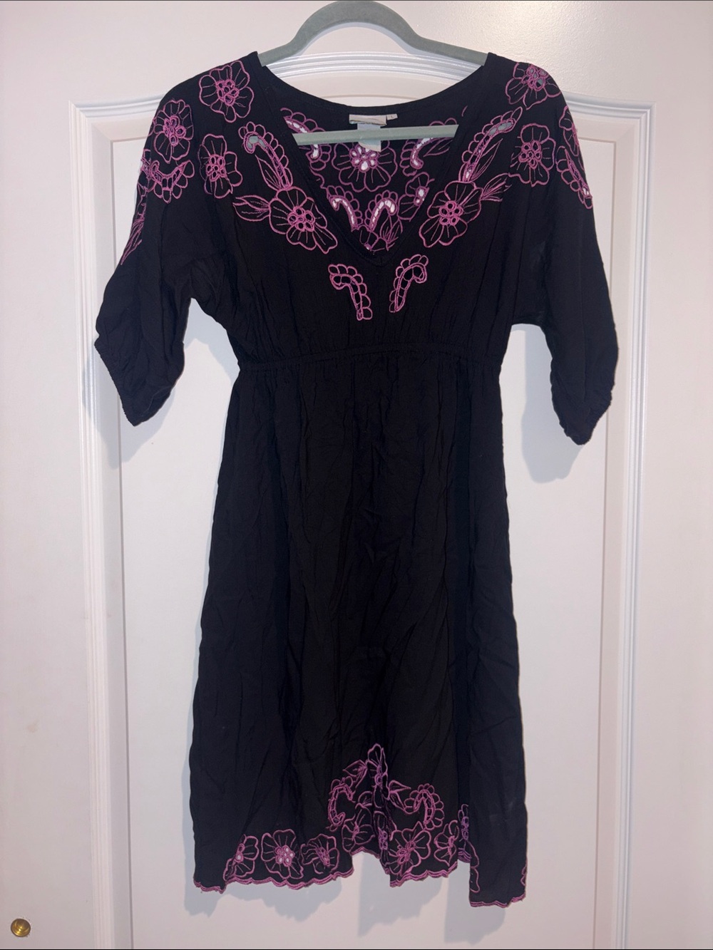 Hecho a Mano Black Midi Dress with Pink Floral Embroidery